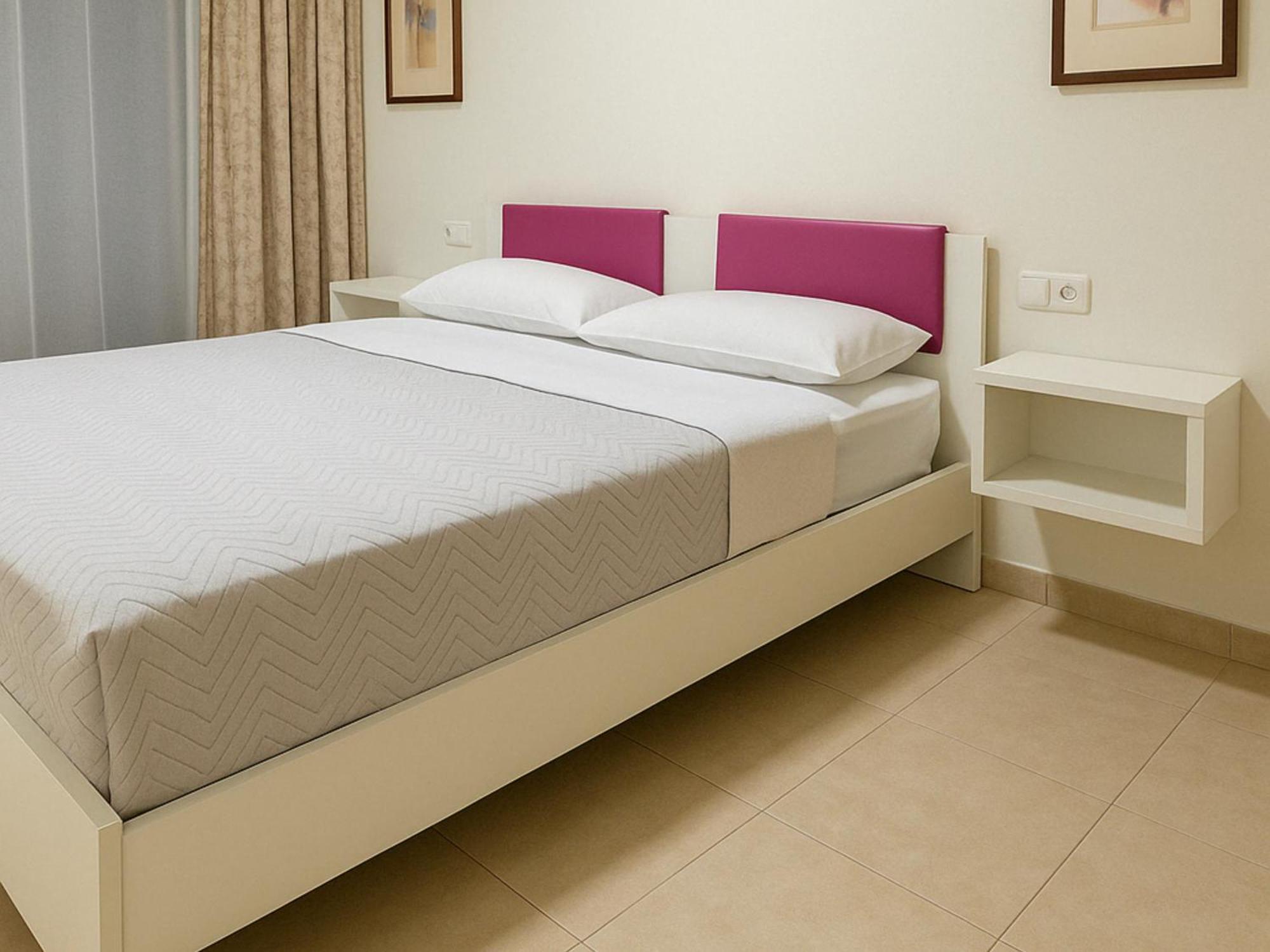Hotell Sechi Marbella - Self Service, With Parking 3*